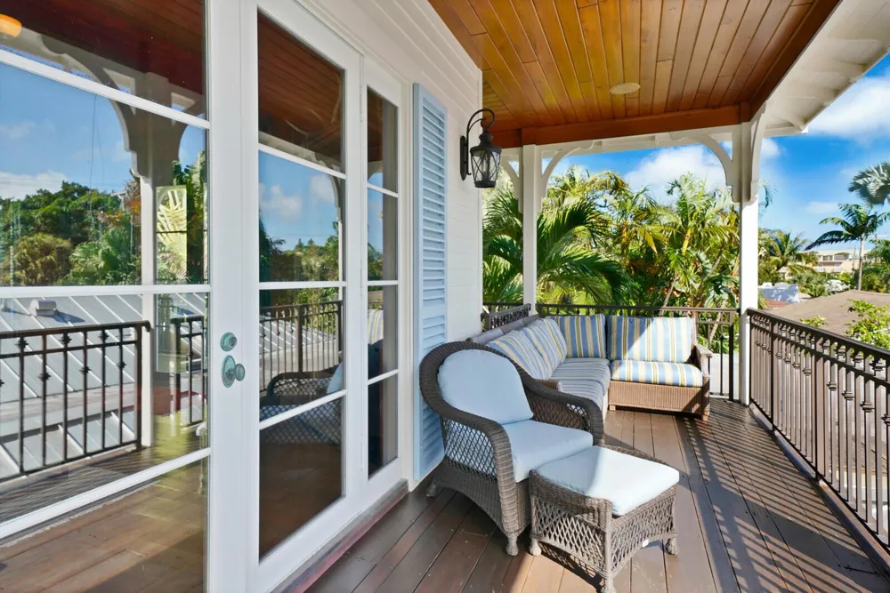 137 S Oak Street Lantana, FL 33462