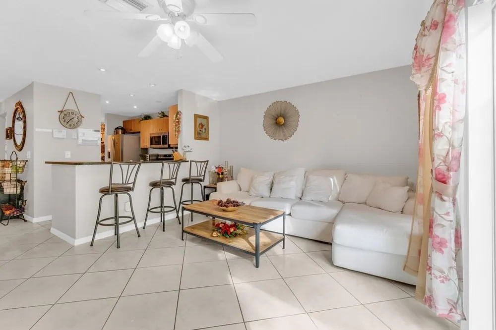 3611 NW 122nd Terrace #3611 Sunrise, FL 33323