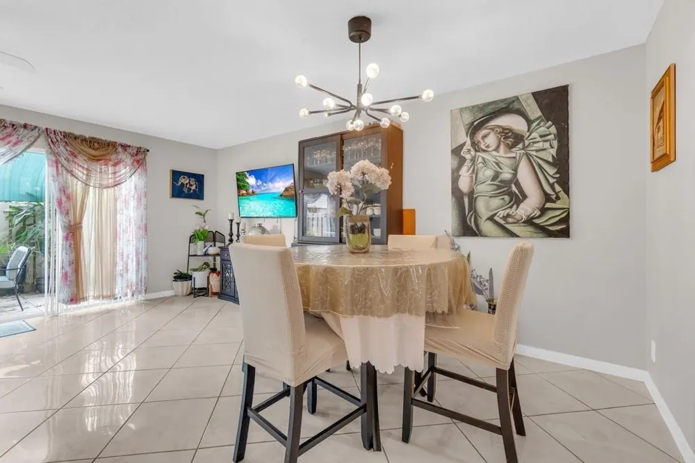 3611 NW 122nd Terrace #3611 Sunrise, FL 33323