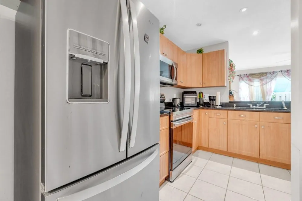 3611 NW 122nd Terrace #3611 Sunrise, FL 33323