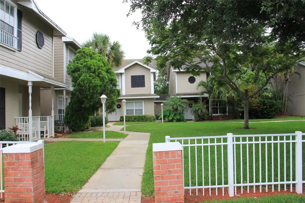 3611 NW 122nd Terrace #3611 Sunrise, FL 33323