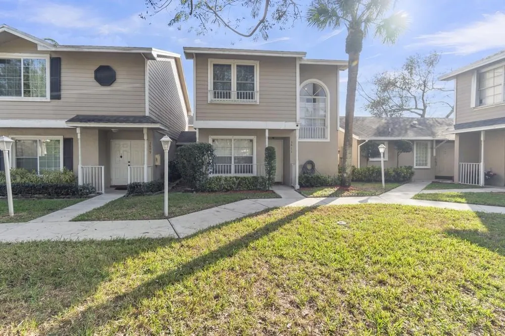 3611 NW 122nd Terrace #3611 Sunrise, FL 33323