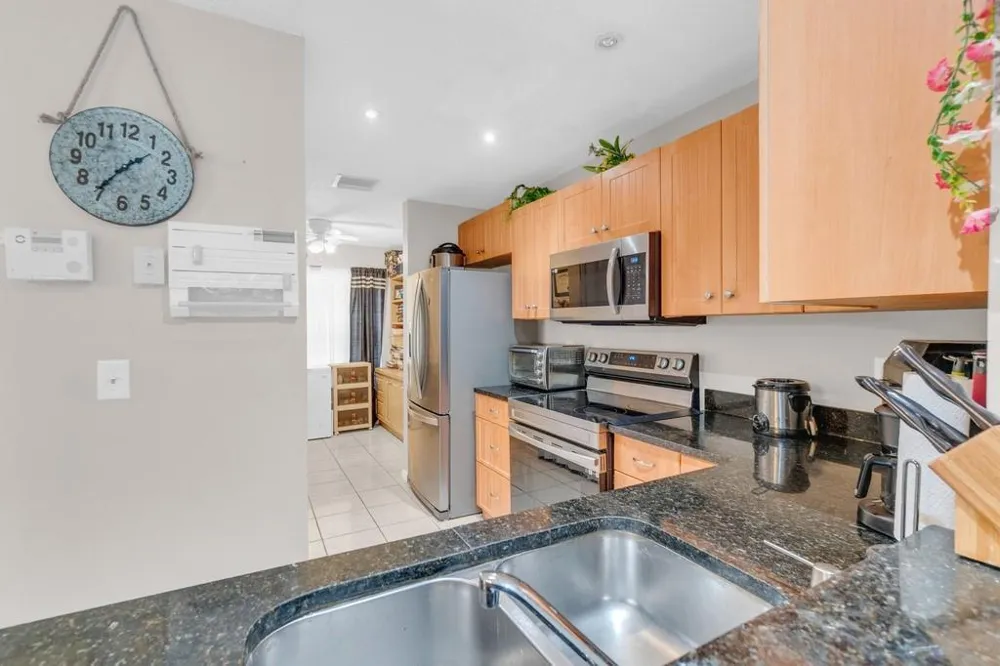3611 NW 122nd Terrace #3611 Sunrise, FL 33323
