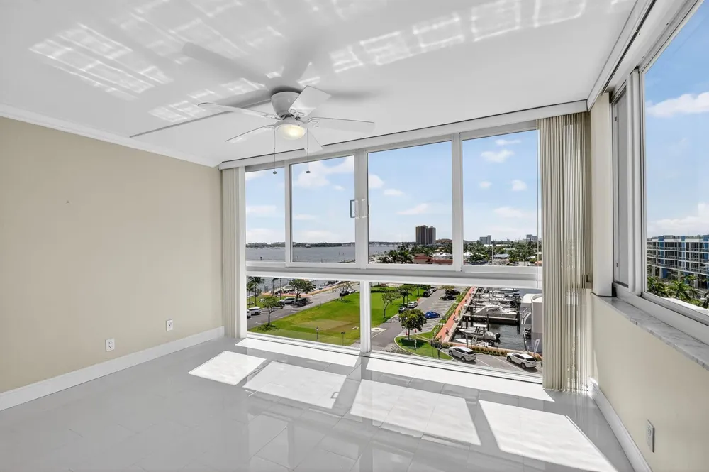 301 Lake Shore Drive #711 Lake Park, FL 33403