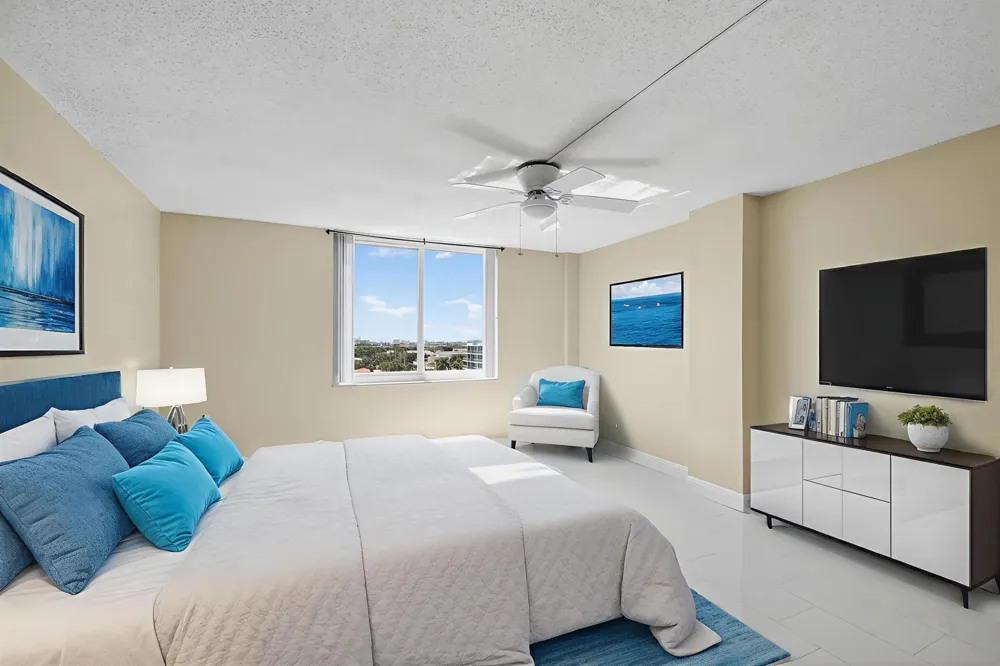 301 Lake Shore Drive #711 Lake Park, FL 33403