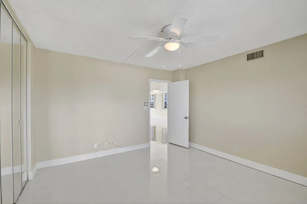 301 Lake Shore Drive #711 Lake Park, FL 33403