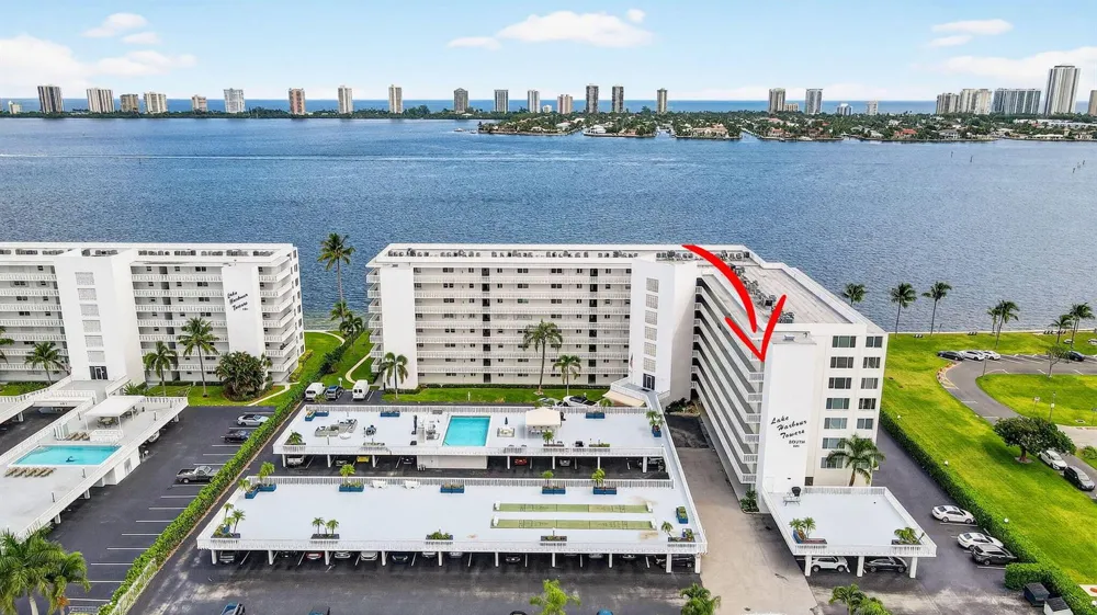 301 Lake Shore Drive #711 Lake Park, FL 33403