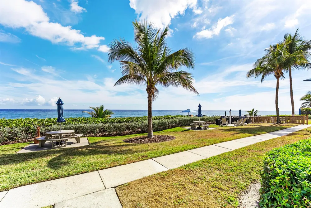 1149 Hillsboro Mile #1008 Hillsboro Beach, FL 33062