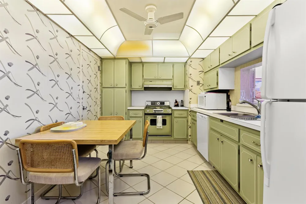 1149 Hillsboro Mile #1008 Hillsboro Beach, FL 33062