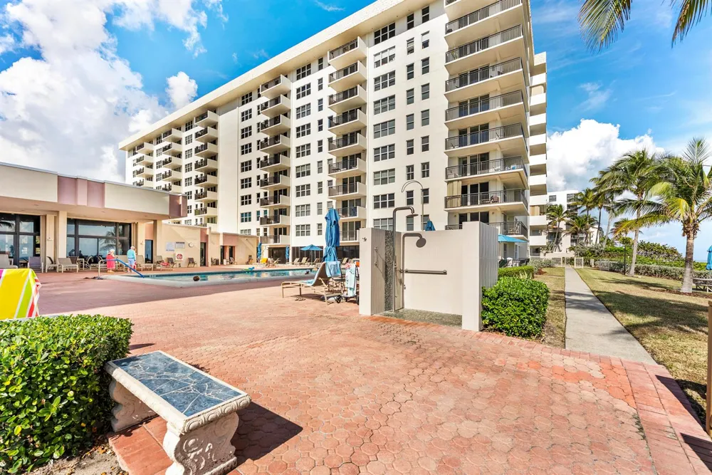 1149 Hillsboro Mile #1008 Hillsboro Beach, FL 33062
