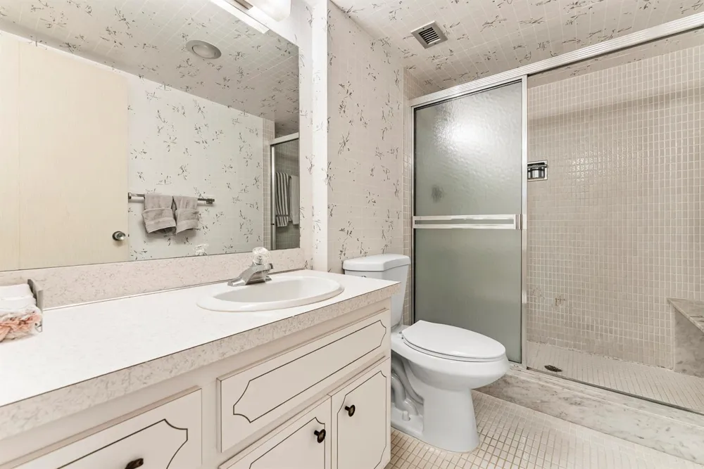 1149 Hillsboro Mile #1008 Hillsboro Beach, FL 33062