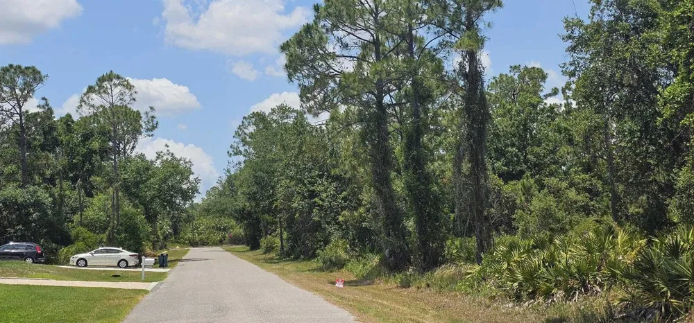 20216 Elrose Avenue Port Charlotte, FL 33954