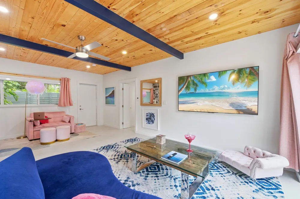 100 NE 22nd Street Wilton Manors, FL 33305