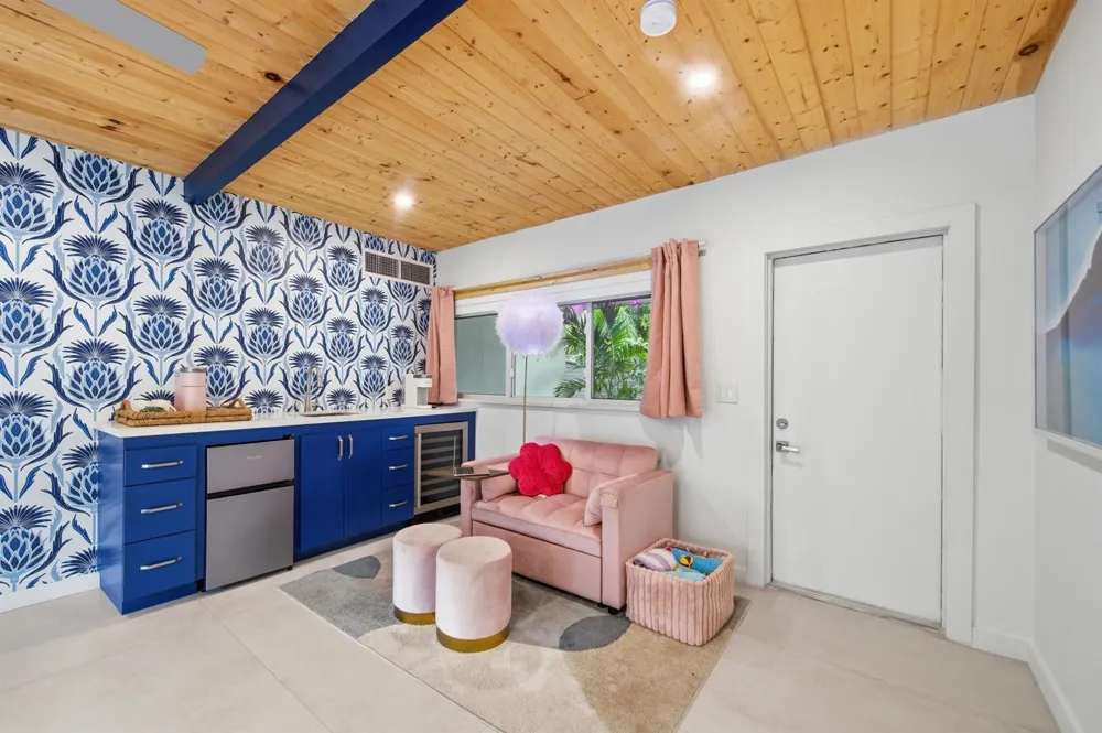 100 NE 22nd Street Wilton Manors, FL 33305