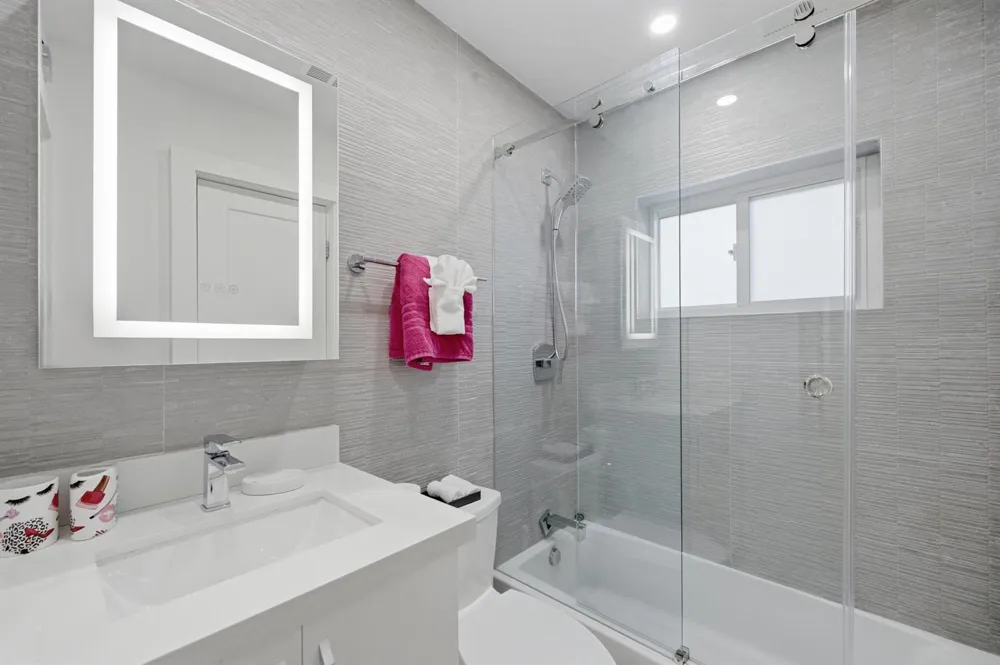 100 NE 22nd Street Wilton Manors, FL 33305