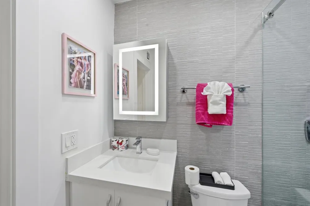 100 NE 22nd Street Wilton Manors, FL 33305