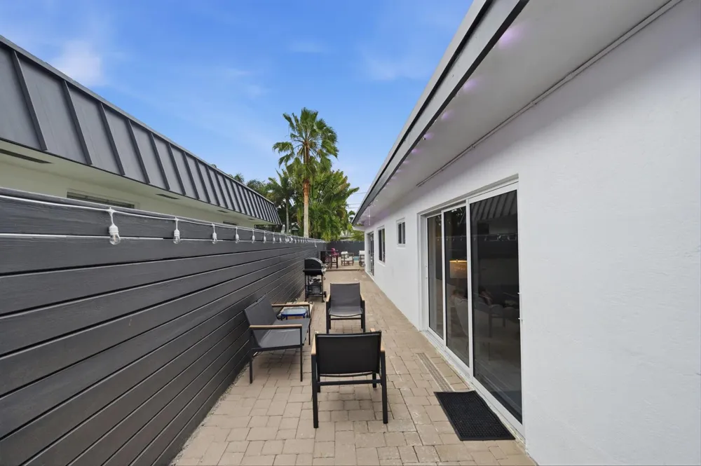 100 NE 22nd Street Wilton Manors, FL 33305