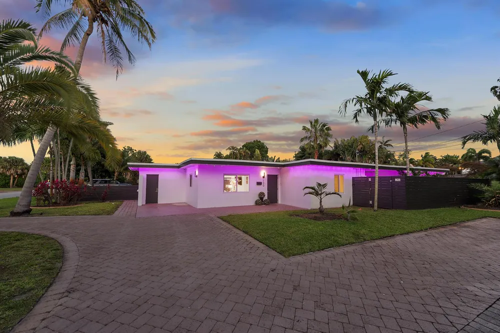 100 NE 22nd Street Wilton Manors, FL 33305