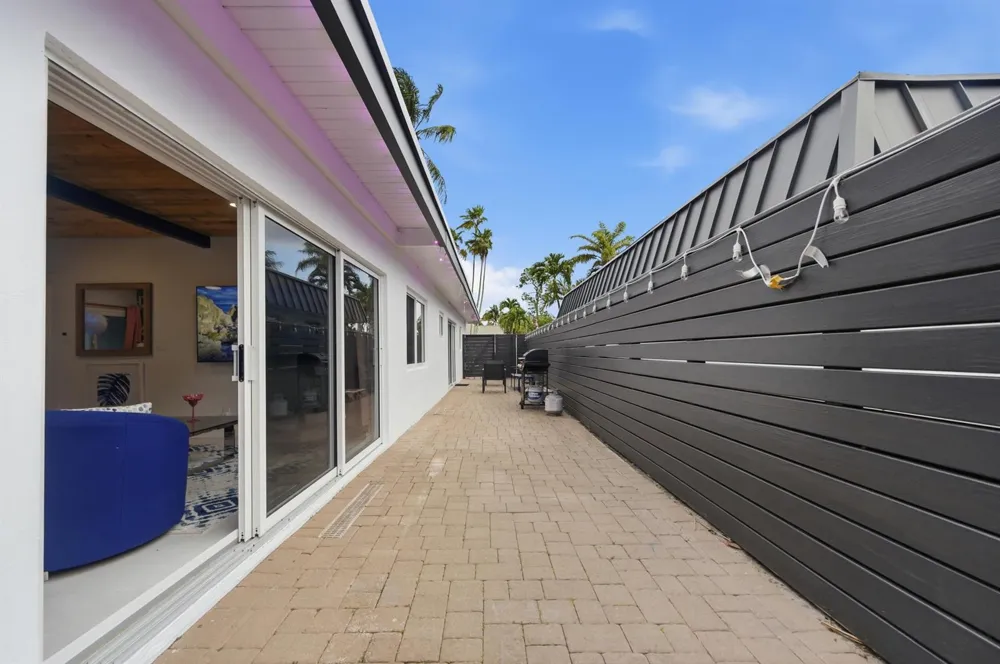 100 NE 22nd Street Wilton Manors, FL 33305