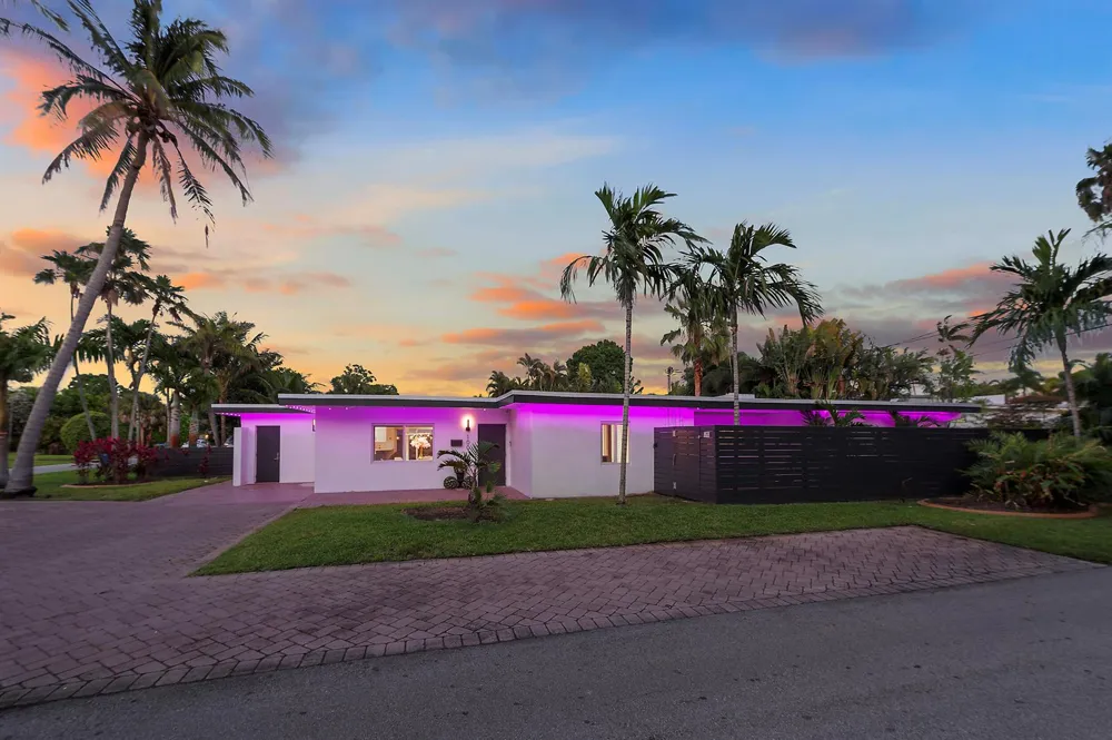 100 NE 22nd Street Wilton Manors, FL 33305