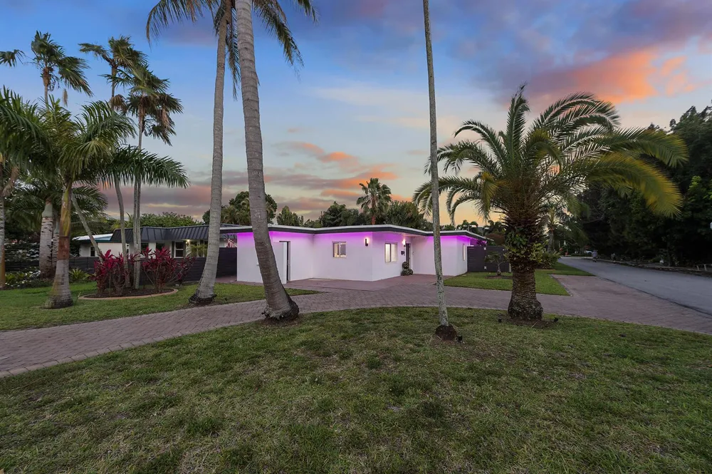 100 NE 22nd Street Wilton Manors, FL 33305