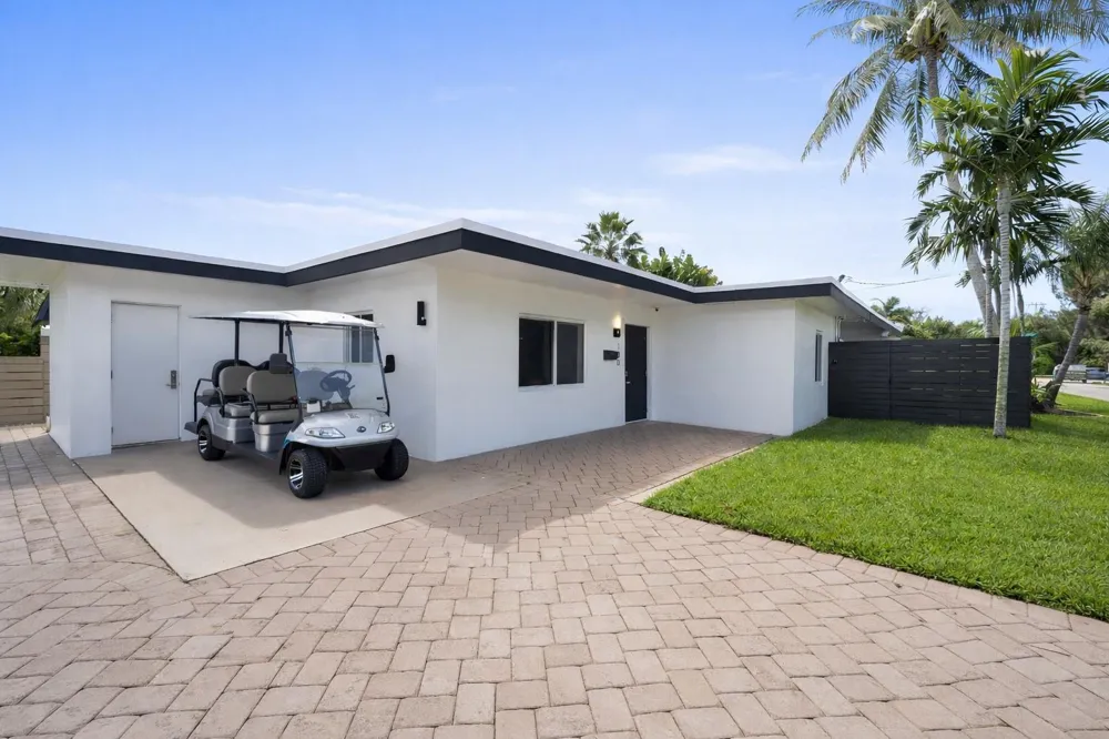 100 NE 22nd Street Wilton Manors, FL 33305