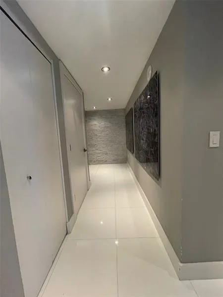 465 Brickell Avenue #1201 Miami, FL 33131