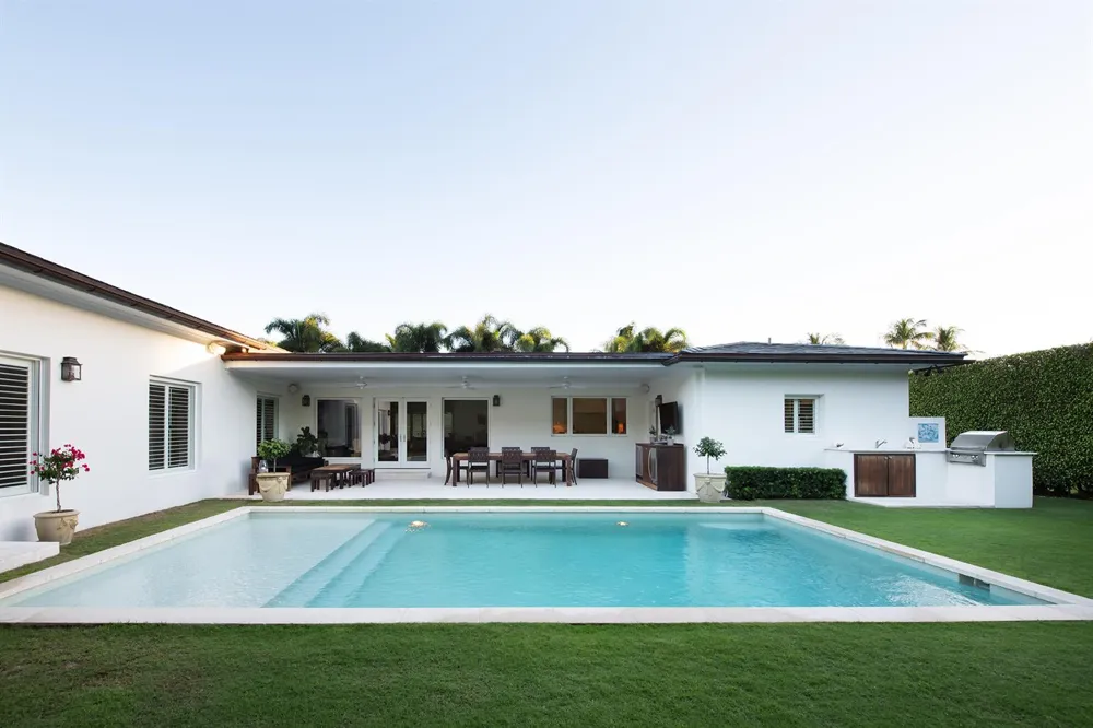 225 Jamaica Lane Palm Beach, FL 33480