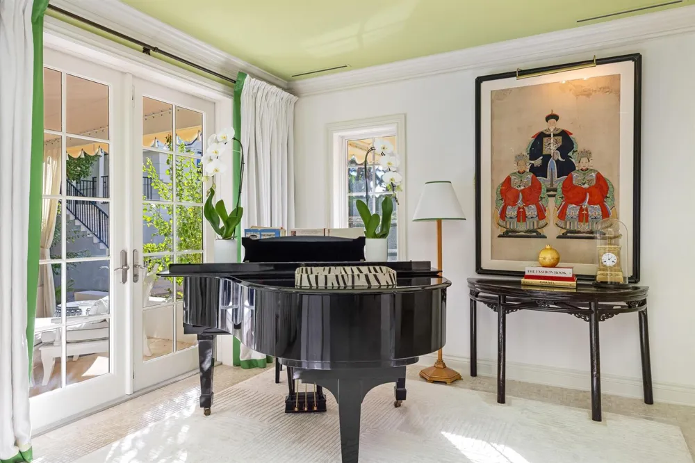9 Via Vizcaya Palm Beach, FL 33480