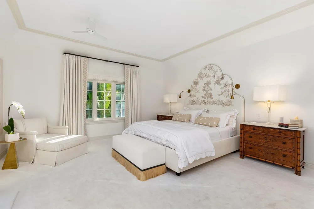 9 Via Vizcaya Palm Beach, FL 33480