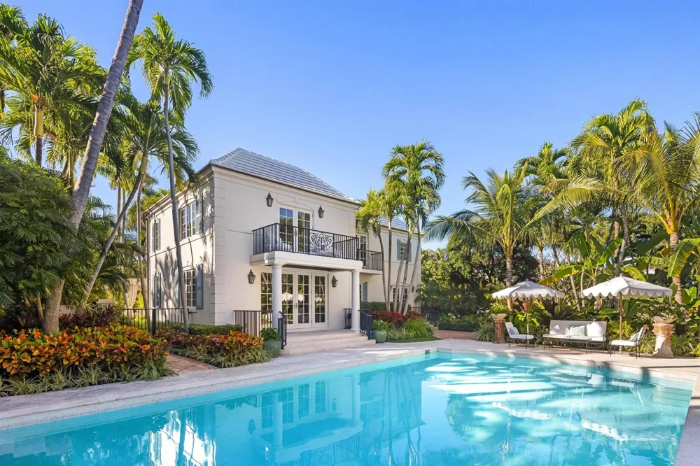9 Via Vizcaya Palm Beach, FL 33480