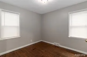 10642 Mckinney Street Detroit, MI 48224