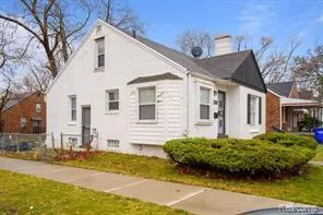 10642 Mckinney Street Detroit, MI 48224