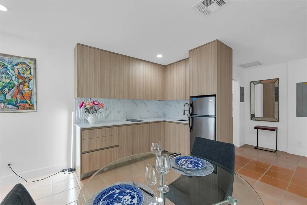 307 Highland Drive Hollywood, FL 33021