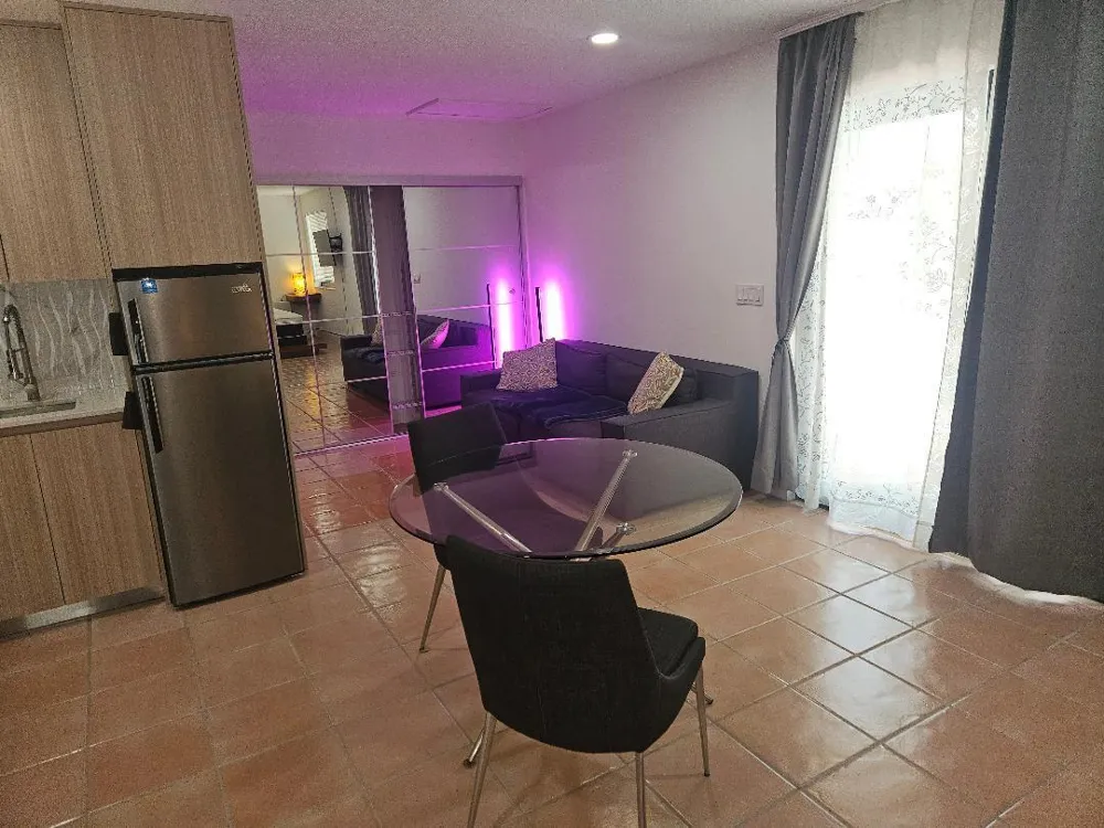 307 Highland Drive Hollywood, FL 33021