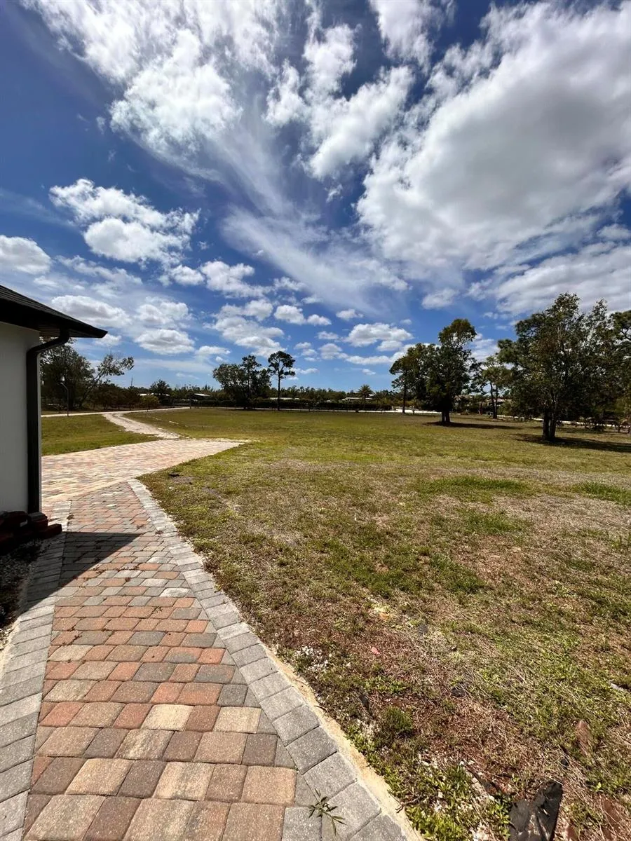 3401 Sand Road Cape Coral, FL 33993