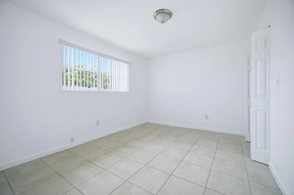 750 NW 56th Street #4 Miami, FL 33127