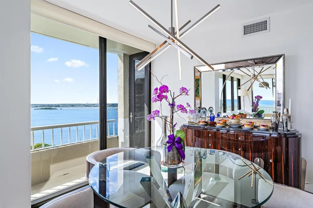 5510 Ocean Drive #11b Singer Island, FL 33404
