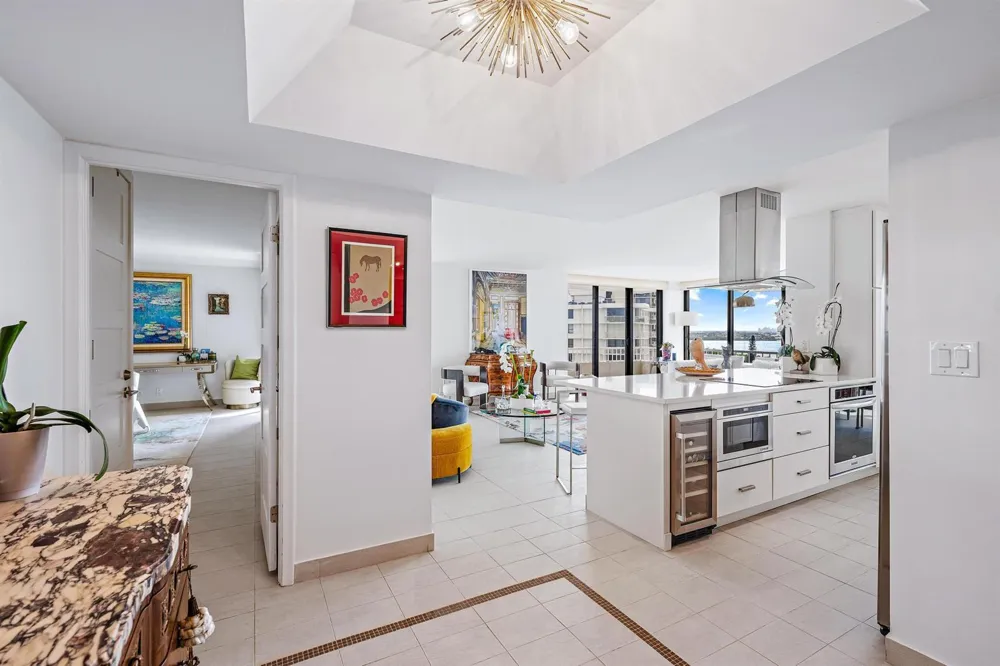 5510 Ocean Drive #11b Singer Island, FL 33404