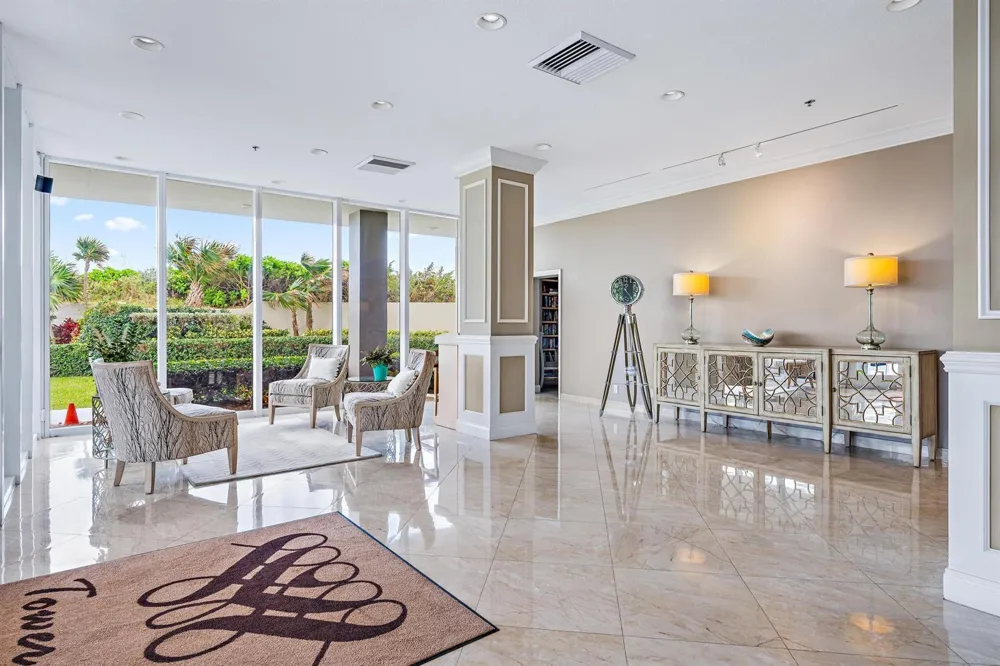5510 Ocean Drive #11b Singer Island, FL 33404