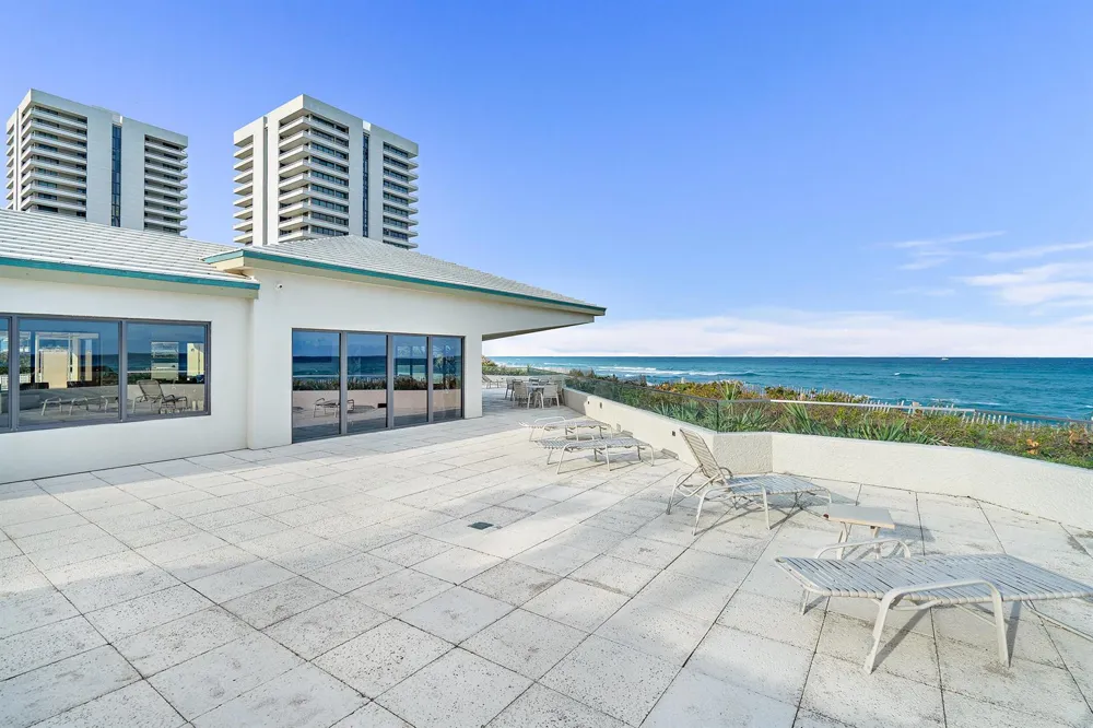5510 Ocean Drive #11b Singer Island, FL 33404