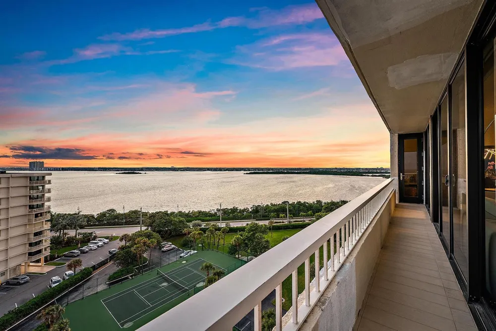 5510 Ocean Drive #11b Singer Island, FL 33404