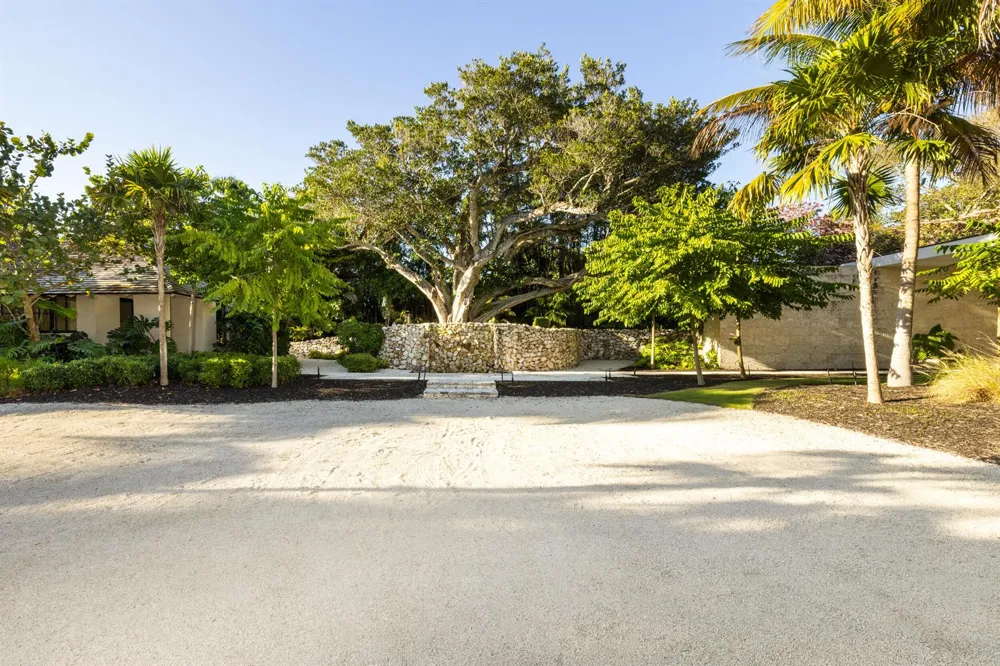 109 S River Road Sewalls Point, FL 34996