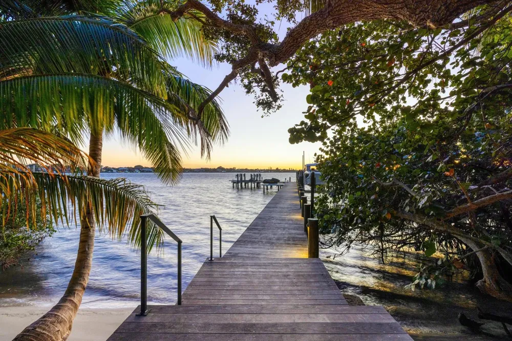 109 S River Road Sewalls Point, FL 34996