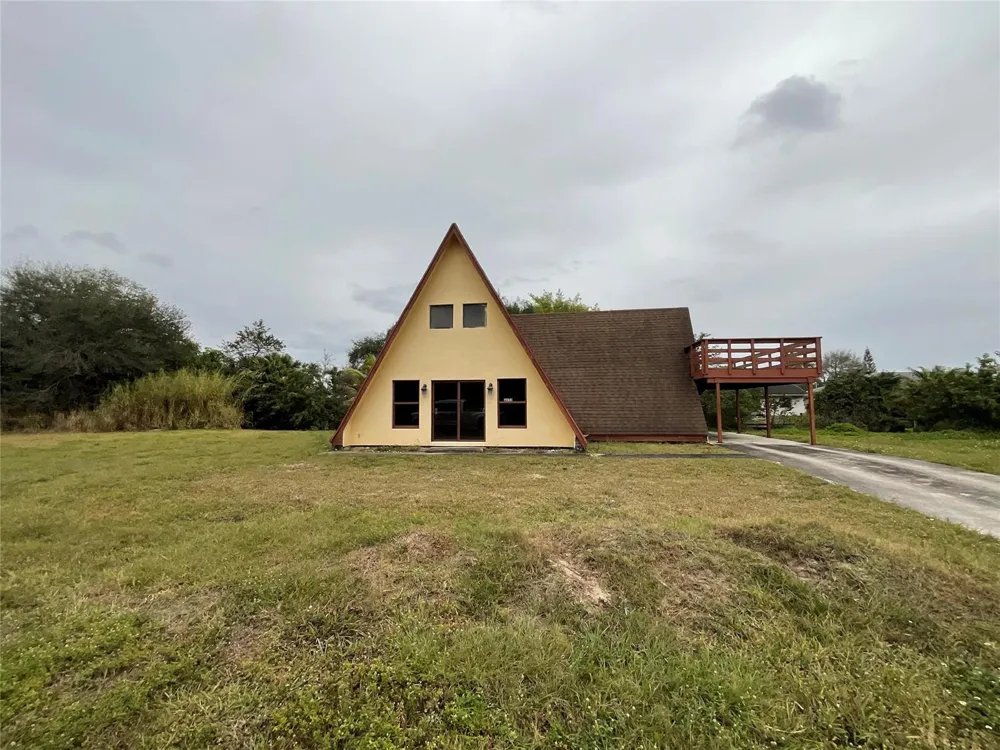 6650 Riggers Road Lake Worth, FL 33462