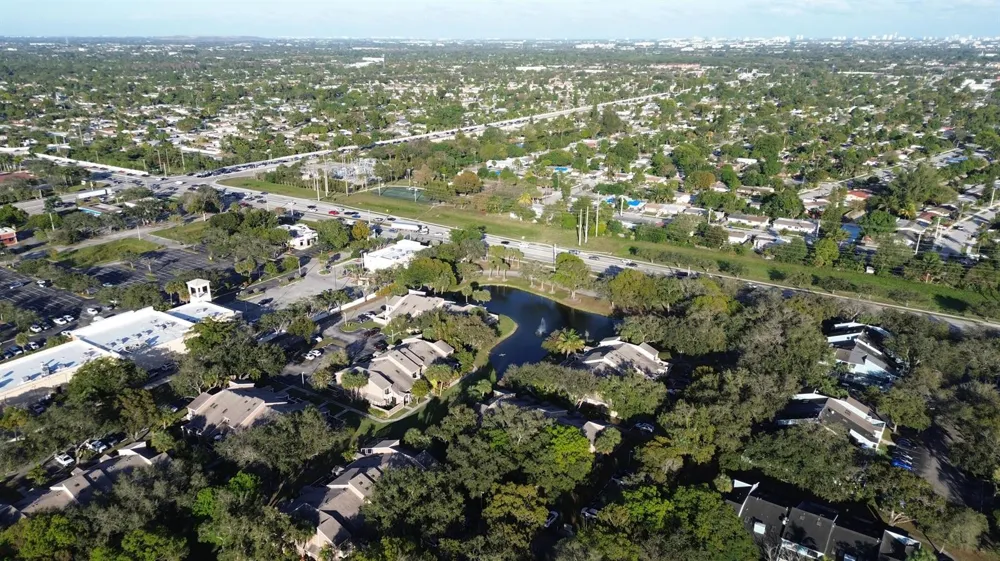 7176 Sportsmans Drive North Lauderdale, FL 33068