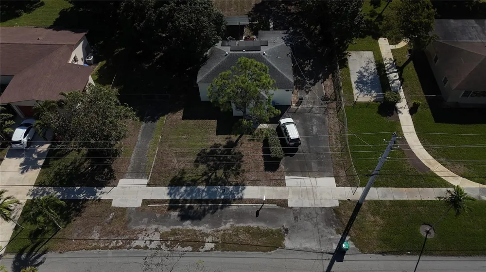 940 NW 151st Street Miami, FL 33169