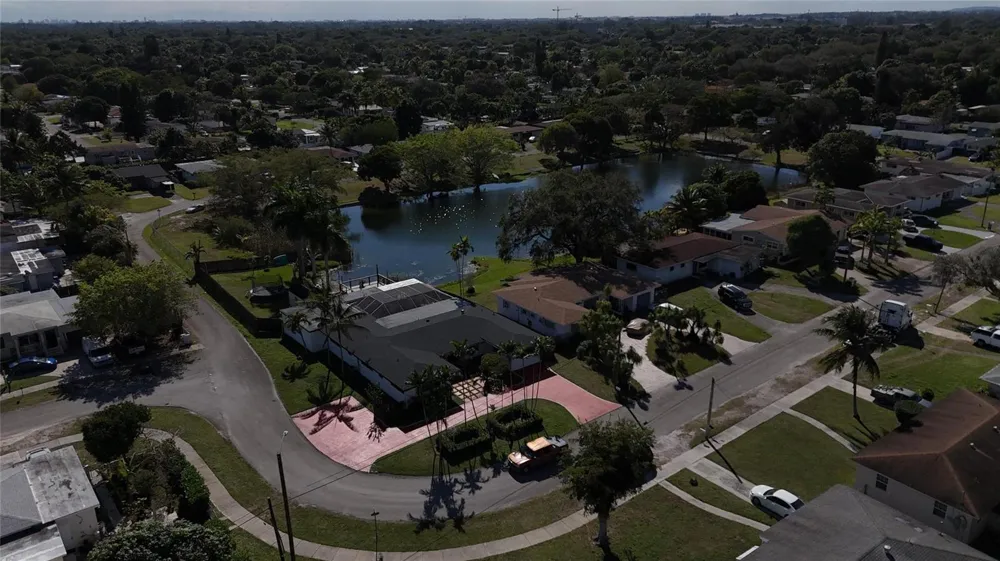 940 NW 151st Street Miami, FL 33169