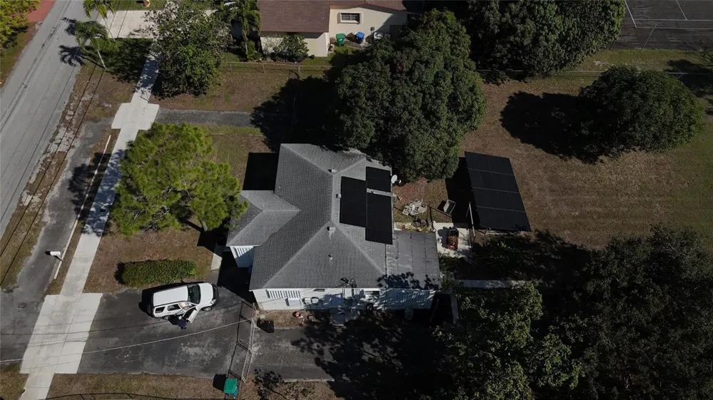 940 NW 151st Street Miami, FL 33169