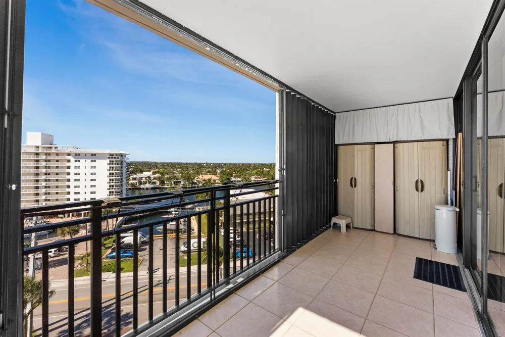 1167 Hillsboro Mile #709 Hillsboro Beach, FL 33062
